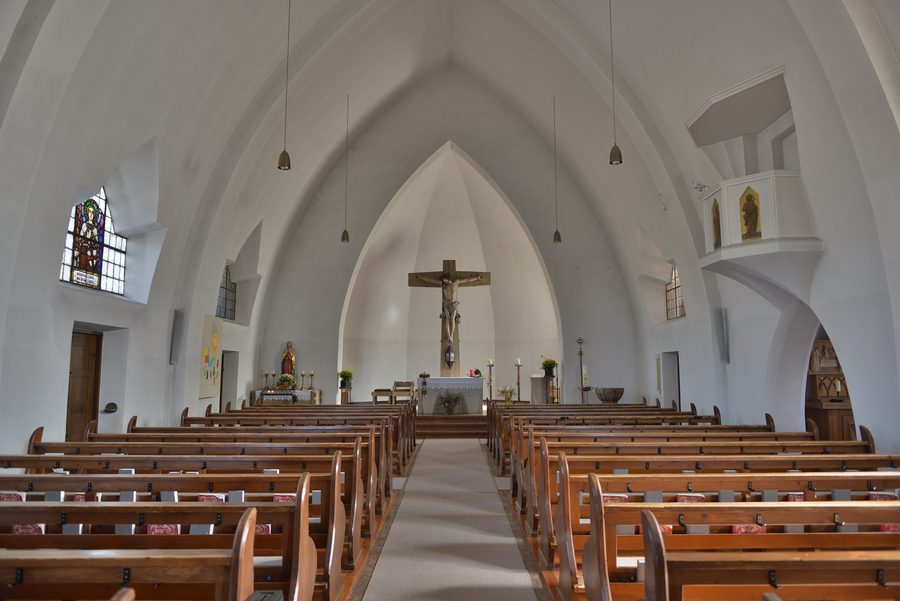 Pfarrkirche zum Heiligen Johannes dem Täufer in Batschuns, Zwischenwasser