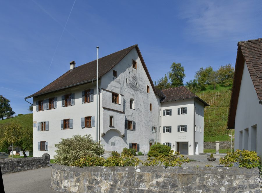 Gemeindeamt im Röthner Schlösschen an der Schlösslestraße in Röthis