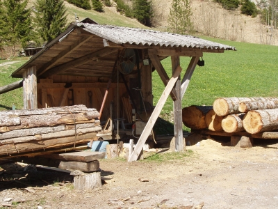 Reisetipps Vorarlberg: Eine kleine Schutzhütte.
